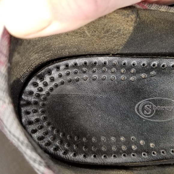 Plaid Wedge Heel Shoe - Picture 7 of 8